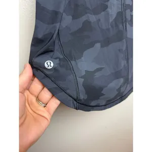 Lululemon Sculpt Tank in Heritage 365 Camo Sz. 4 thumbnail 6