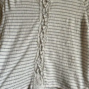American Eagle Cream Top w/ Blue Stripes - M‎ thumbnail 9