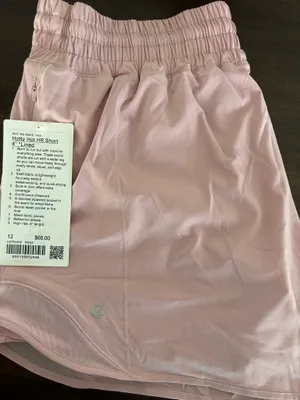 Lululemon Pink Hotty Hot Shorts 4" Size 12 thumbnail 2