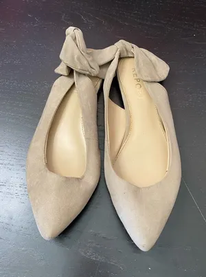 Report Taupe Tie-Back Pointed-Toe Suede Flats - Women thumbnail 1