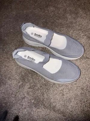 Women's Slip-On Mary Jane Flats in Gray new thumbnail 4