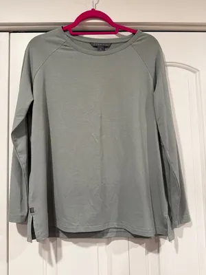 Free Fly Long Sleeve‎ Crew Neck Top - Sage Green women’s small thumbnail 1