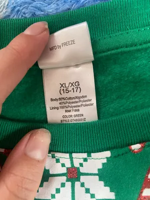 christmas sweater Size XL thumbnail 2