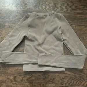 Aritzia Sunday Best Seamless Ribbed Top thumbnail 4