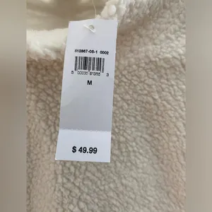 NWT GAP Fleece Sweatshirt for women thumbnail 11