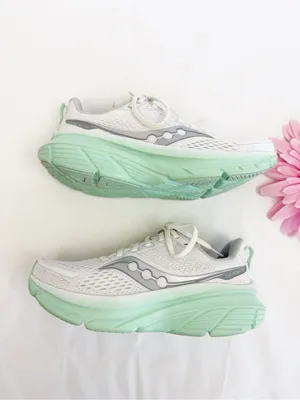 Saucony Guide 17 Women’s Running Shoes Lace Up Sneakers White Jade Green thumbnail 8