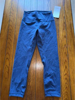 Lululemon Wunder Train High Rise 23” Mineral Blue Size 6 NWT thumbnail 3