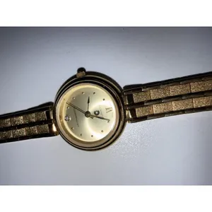 J.B. Champion Watch‎ Women's Quartz Japan Gold Tone Needs New Battery thumbnail 3