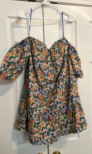 Boutique Floral Dress thumbnail 1
