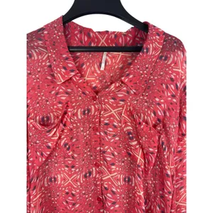 Free People Bright Red/Pink Boho Slouchy Sheer Hi Low Button Up Top S thumbnail 2