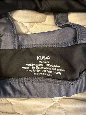 KIAVA Gray Crossback Sports Bra in Slate thumbnail 3