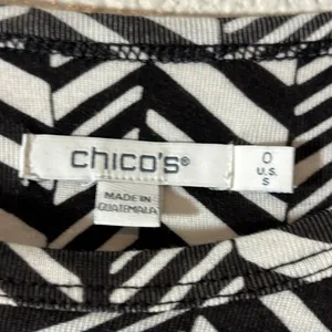 Chico's Size 0 (S) Black White Geometric Round Neck Short Sleeve Pima Cotton Top thumbnail 4