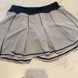 Kyodan Women's White + Black Striped Pleated Tennis Skirt Size P/S Fairy Core thumbnail 7