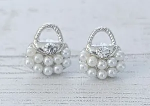 Vintage Stud Earrings Dainty Faux Pearl Purse thumbnail 1