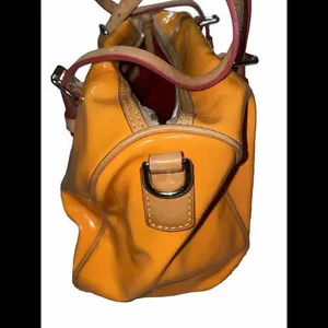 Dooney & Bourke Mustard Shoulder Bag‎ Patent Leather 12x9x3.5” thumbnail 3