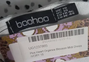 Boohoo gorgeous dress thumbnail 8