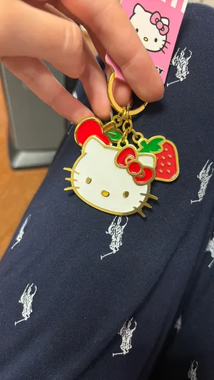 Hello Kitty NWT Sanrio  Fruit Keychain gold tone thumbnail 3