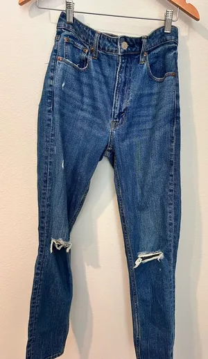 Abercrombie High-Rise Skinny Distressed thumbnail 1