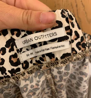 Urban Outfitters Leopard Print Cargo Pants thumbnail 7
