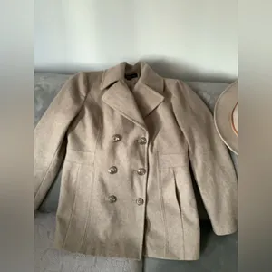 Nice dressy London Fog short coat 🌷LIKE NEW 🌷 thumbnail 6