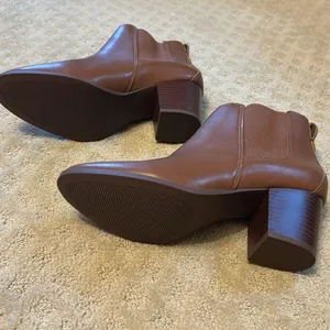 Pure Navy Weller Brown Faux Leather Booties, 9 NWOT thumbnail 5