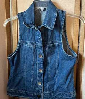 FINAL MARKDOWN Westbound Blue Denim Vest small thumbnail 1