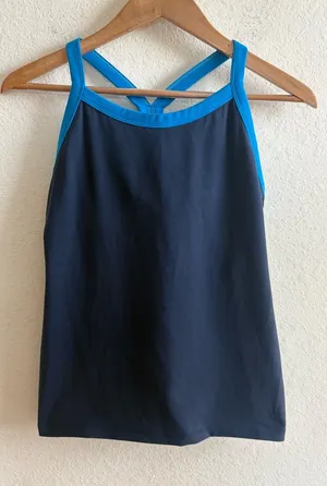 Lululemon Women's Ujjayi Tank w/Shelf Bra – Navy Blue, Size 6 thumbnail 1