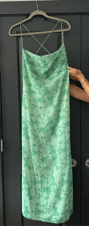 Princess Polly Dress thumbnail 1