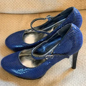 White House Black Market Bailey Snake Print Leather Heels thumbnail 5