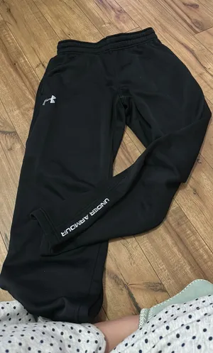 Under Armour Sweatpants Black thumbnail 1