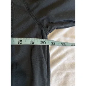 Converse One Star Top Women's Gray Long‎ Sleeve Button Pockets Soft Casual thumbnail 5