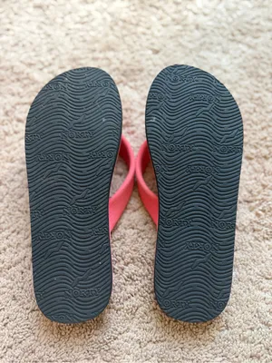 Pink Flip Flop Sandals with Wave Logo Size 7.5 thumbnail 2