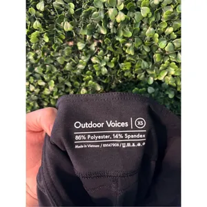 Outdoor Voices Zoom 10 Inch Black Compression Shorts Size XS NWT thumbnail 4