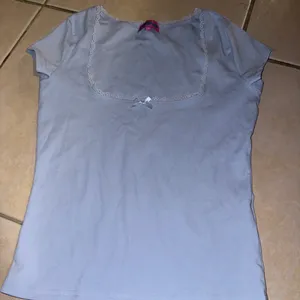 Edikted Light Blue Lace Trim Baby Tee Size S thumbnail 1