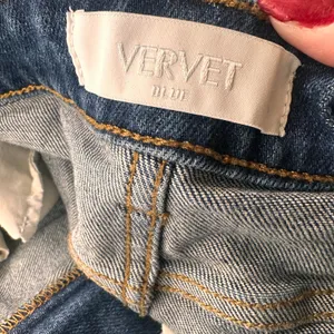 Vervet Blue Women's Distressed Hayley High Rise Skinny Jeans Size 27 thumbnail 6