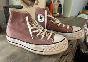 Converse High-Top Pink All Star Chuck Taylor Sneakers thumbnail 1