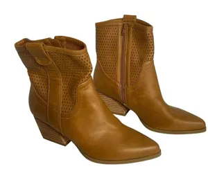 Dolce Vita Kirby Tan Perforated Ankle Boots Women's Size 9 Stacked Heel‎ thumbnail 1