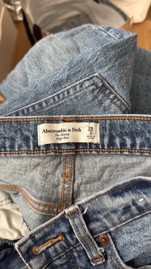 Abercrombie Jeans thumbnail 3