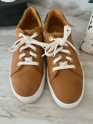 Timberland Women’s sneakers size 9.5 thumbnail 6
