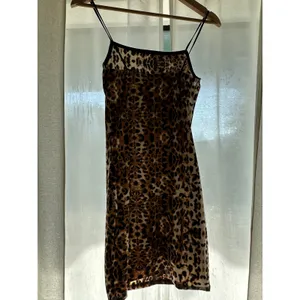January 7 USA Leopard Print Bodycon Y2K‎ Mini Dress - Size M thumbnail 2