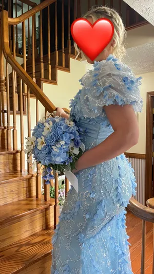 2025 Sherri Hill Prom Dress thumbnail 2