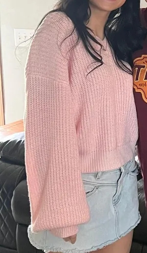 boutique pink sweater thumbnail 1