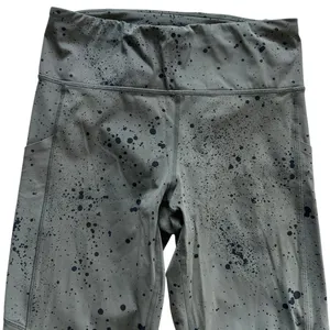 Vuori STRIDE LEGGING Oregano Splatter Size Small Activewear Athletic Athleisure thumbnail 11