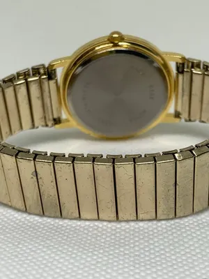 Time women’s watch gold tone 33mm quartz analog stretch band size 6.5” running thumbnail 4