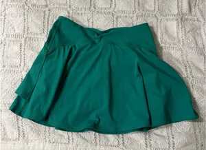 Old Navy Active Skirt  thumbnail 1