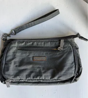 Baggallini Gray Wristlet Organizer with Yellow Interior thumbnail 1