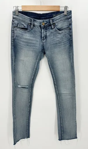 BlankNYC‎ Light Wash Mid Rise Bootcut Flare Denim Jeans Stretch Women Size 25 thumbnail 1
