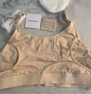 New Momcozy Women's Nursing Pumping Bra Size Medium Beige Adjustable Straps Mom thumbnail 1