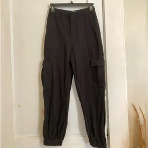 Urban Outfitters UO BDG Black Cargo Utility Pants Trousers Cinched thumbnail 2