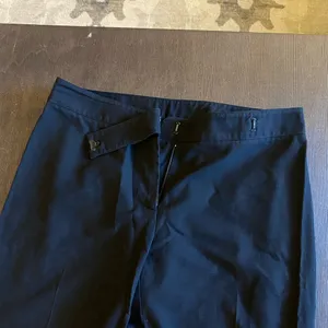Laundry by Shelli Segal Nice pair of black dress pants! thumbnail 2